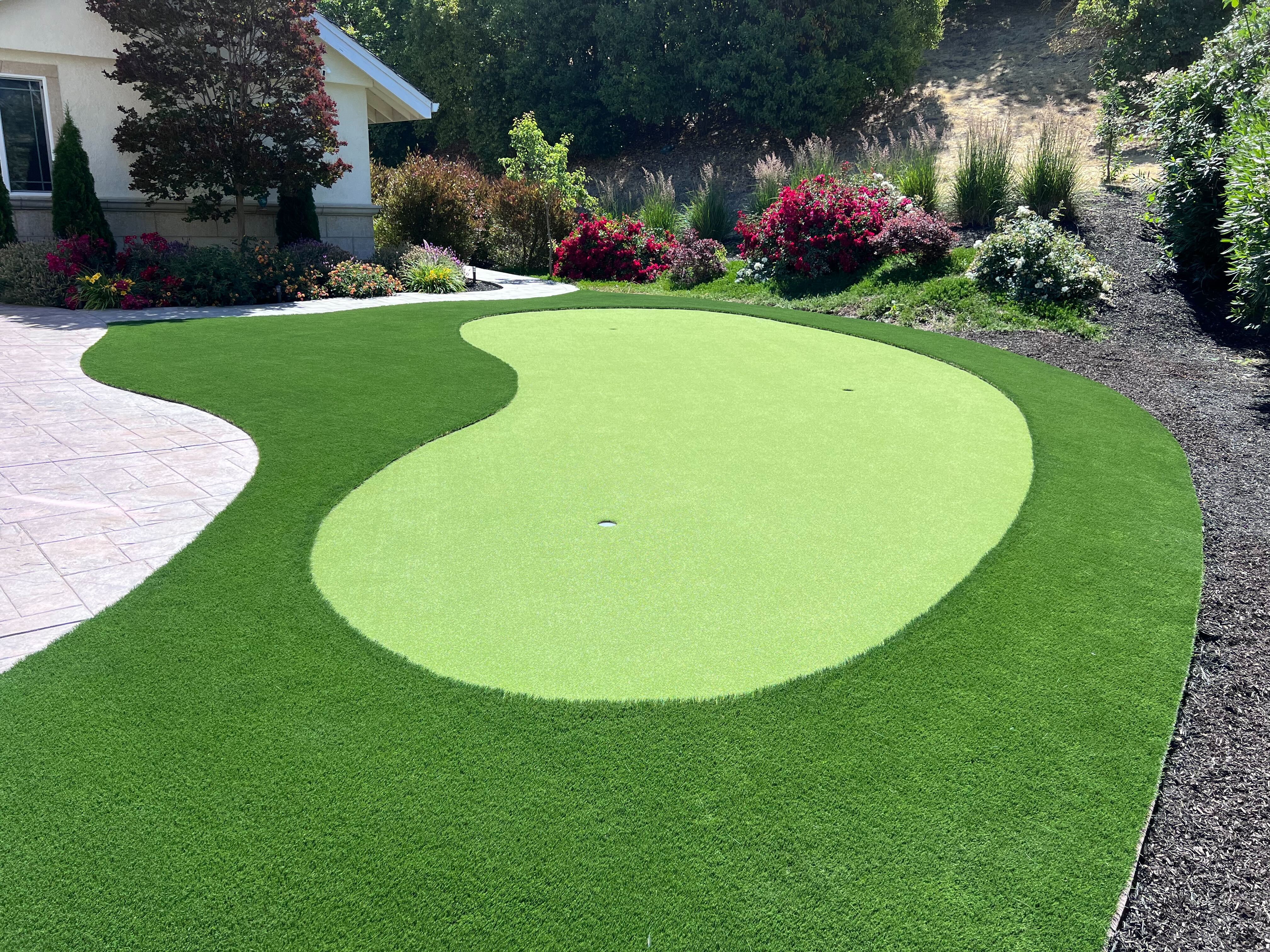 Artificial turf putting course installation in Irving, TX