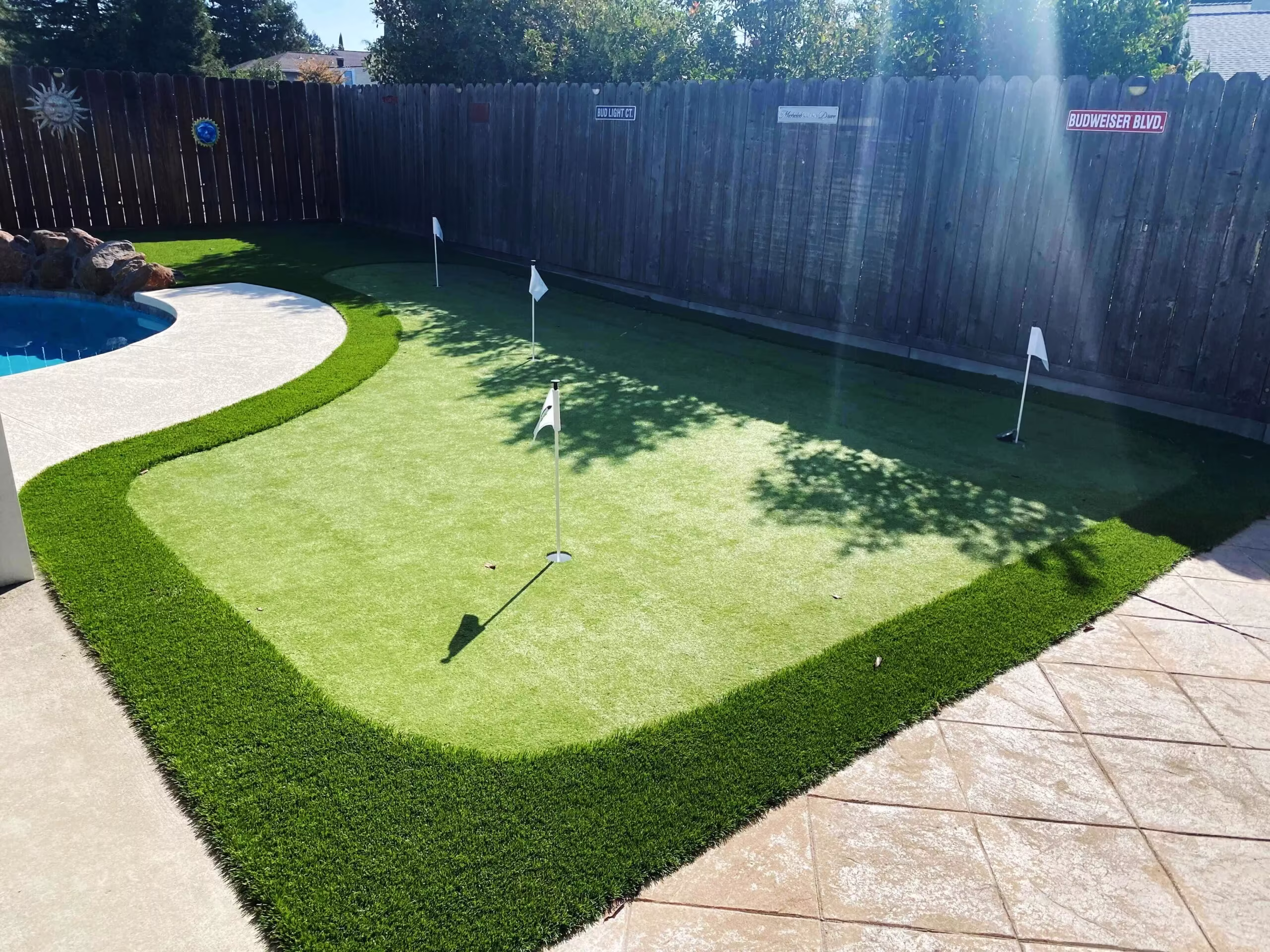 Artificial turf putting green installation in Irving, TX
