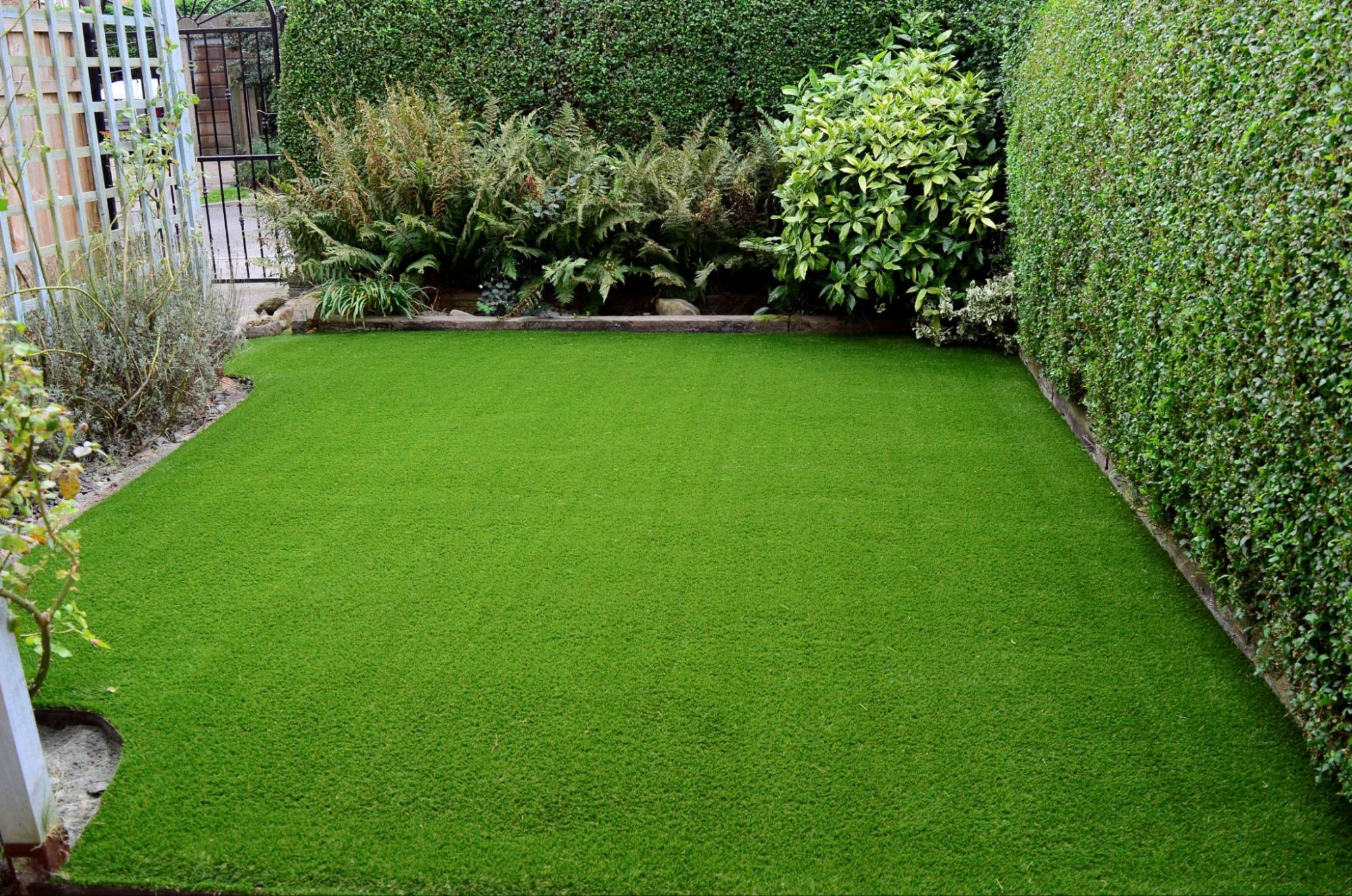 Artificial turf installation in Irving, Texas